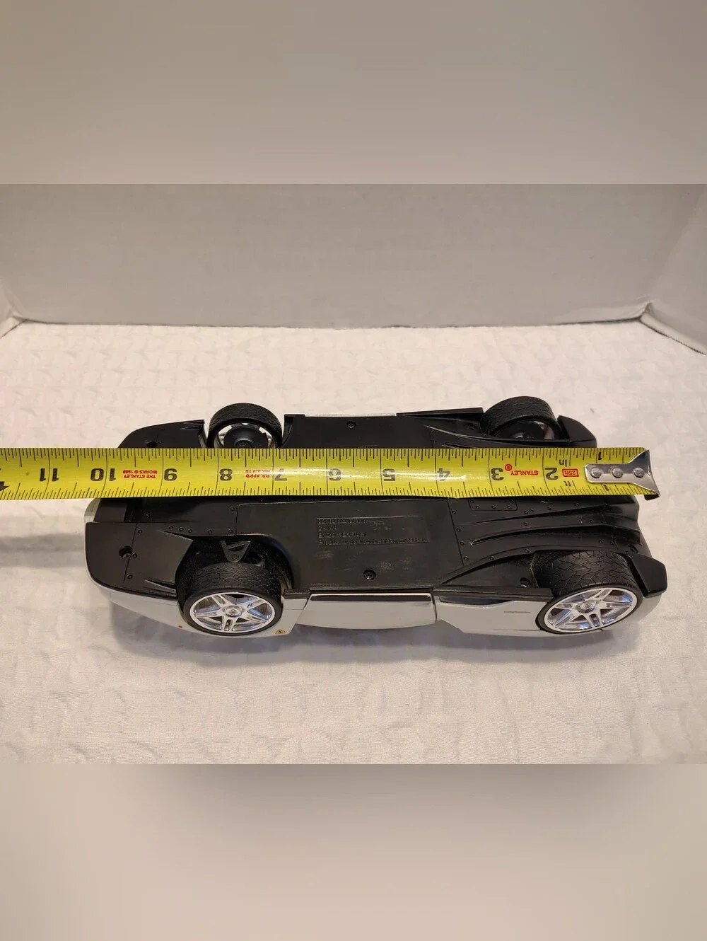 1:18 Scale Hot wheels Enzo Ferrari Diecast Model